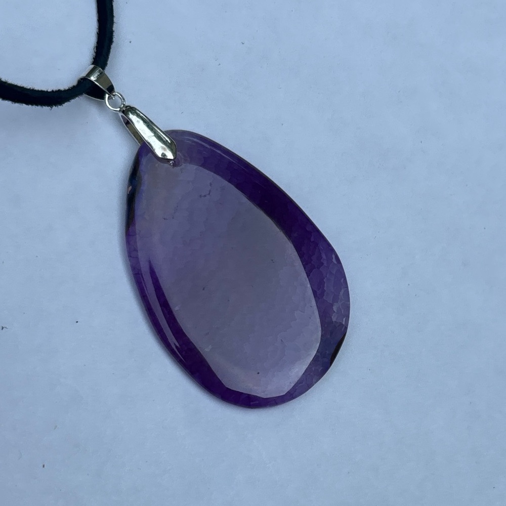 Elegant Purple Natural Agate Pendant Necklace on a leather cord